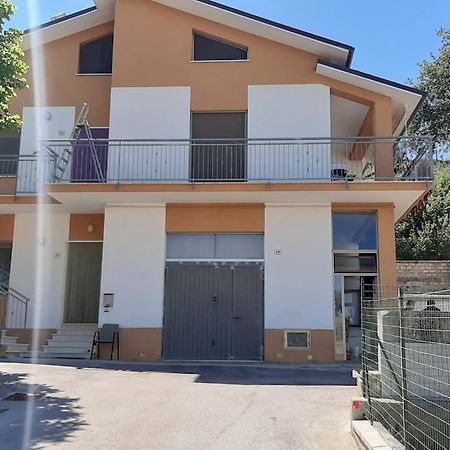 Apartamento La Casa Di Heidi Serra deʼ Conti Exterior foto