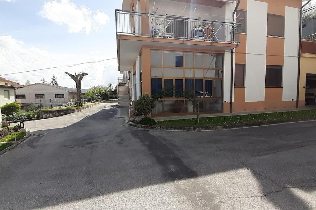 Apartamento La Casa Di Heidi Serra deʼ Conti Exterior foto